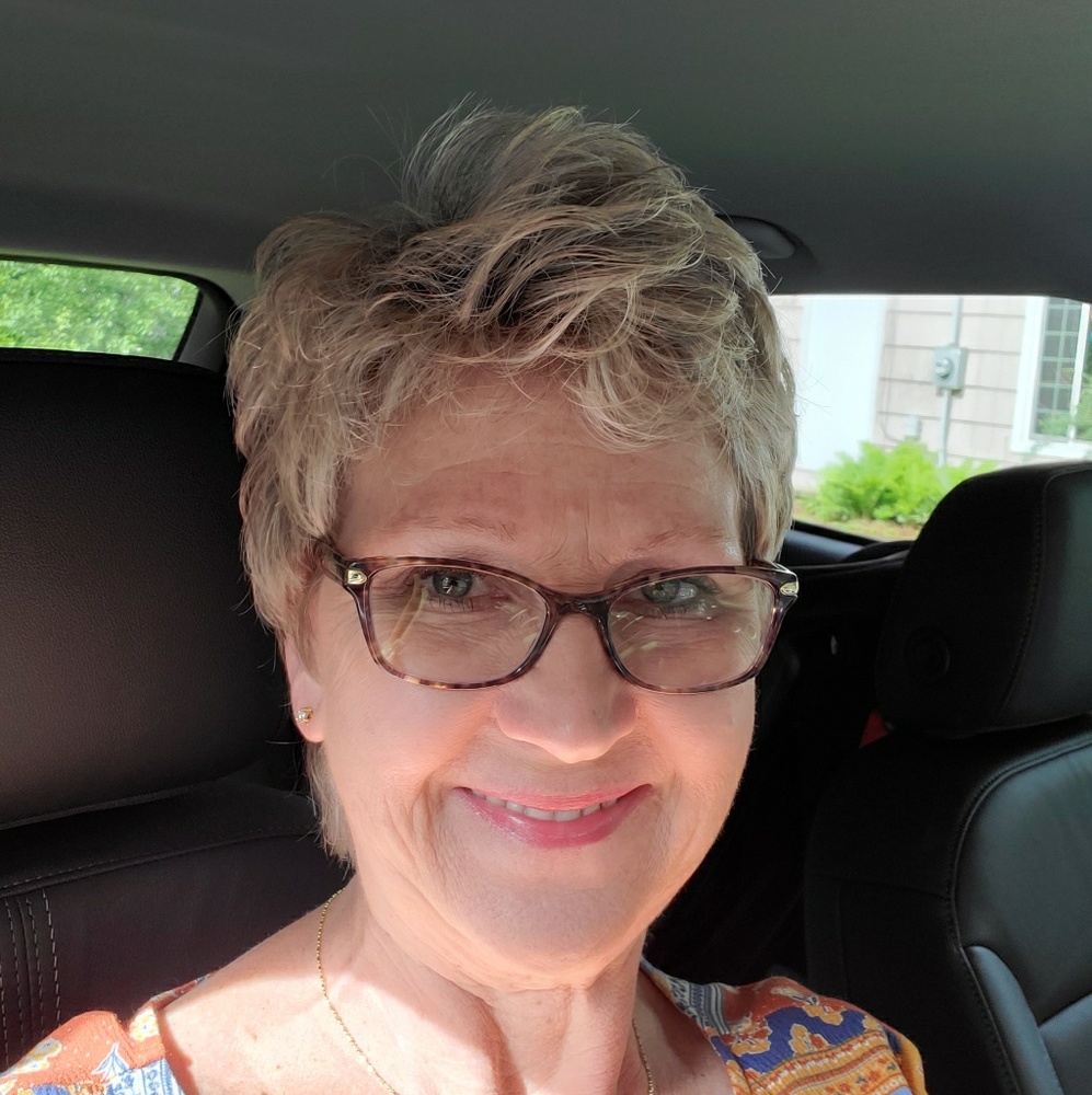 Meet your Posher, Anne